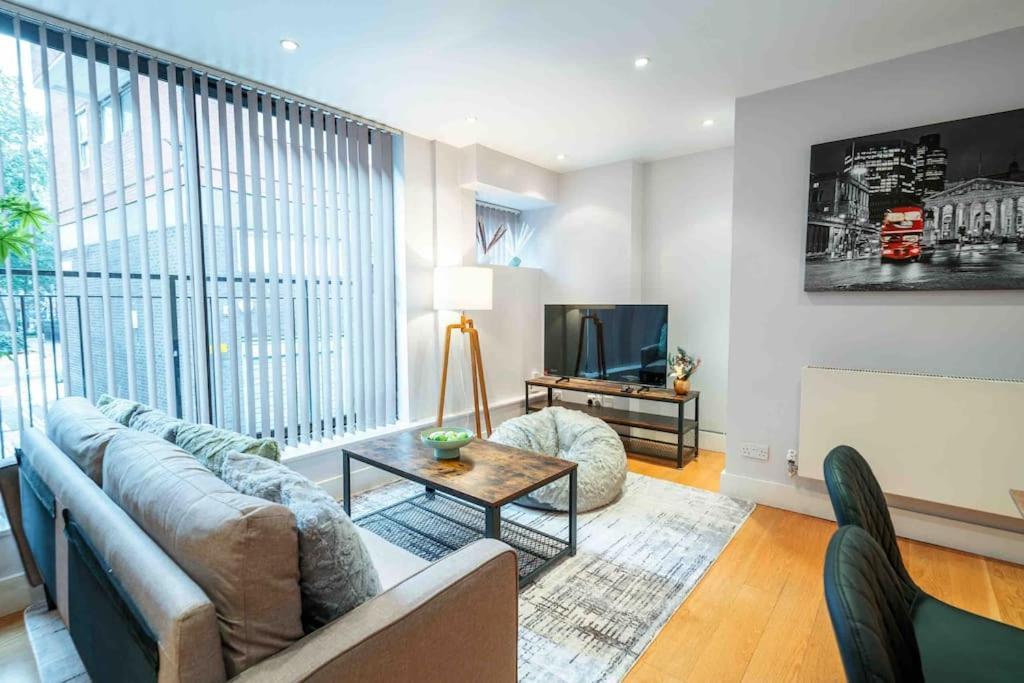 Sweet 3Brs House Close To Oxford & Soho Londra Exterior foto