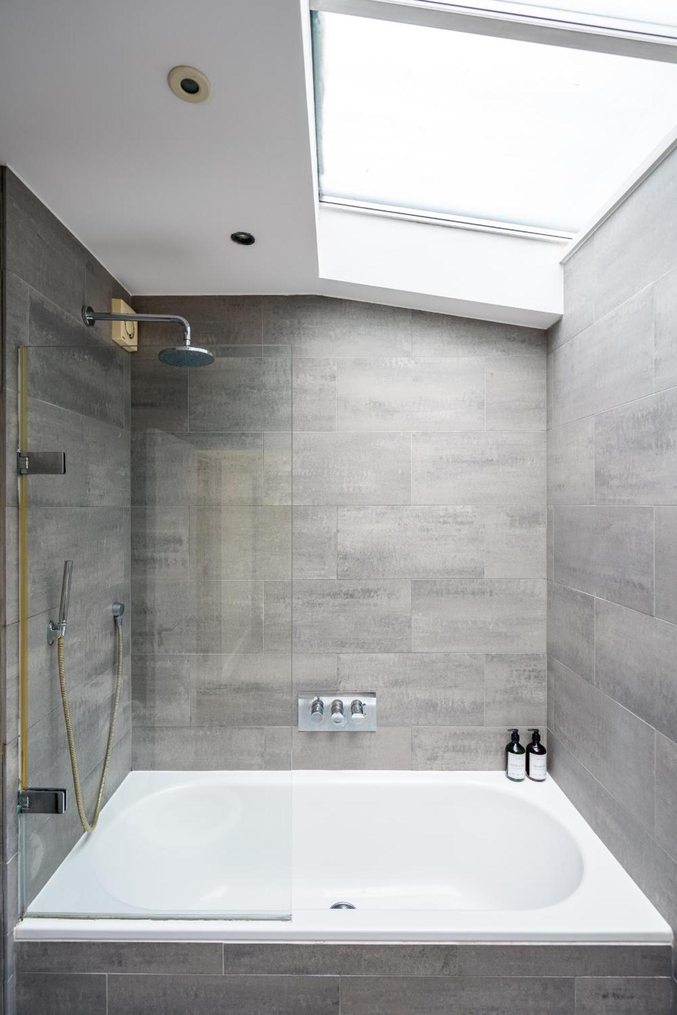 Sweet 3Brs House Close To Oxford & Soho Londra Exterior foto