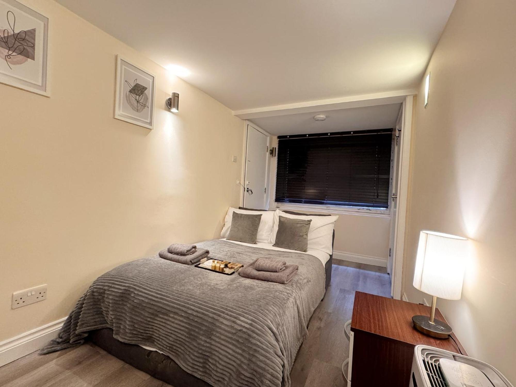 Sweet 3Brs House Close To Oxford & Soho Londra Exterior foto