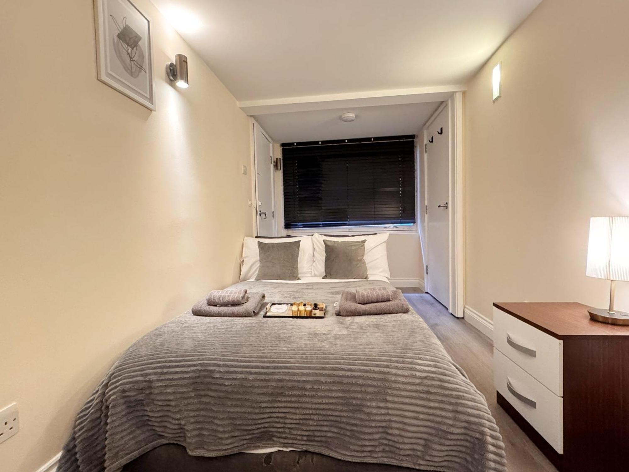 Sweet 3Brs House Close To Oxford & Soho Londra Exterior foto